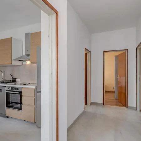 Lct Vista Apartment